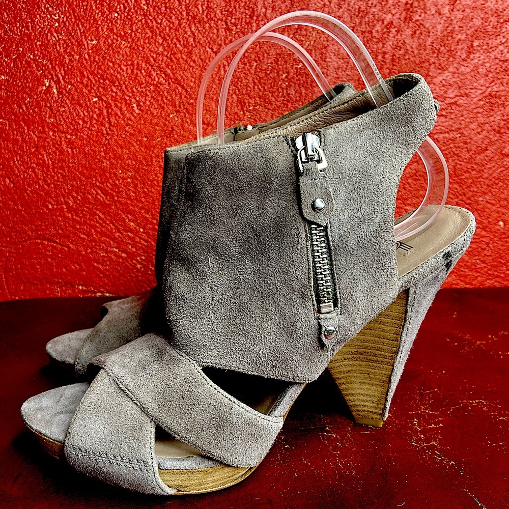 Gray Suede Leather Belle Sigerson Morrison Zipper Heels Size 9.5